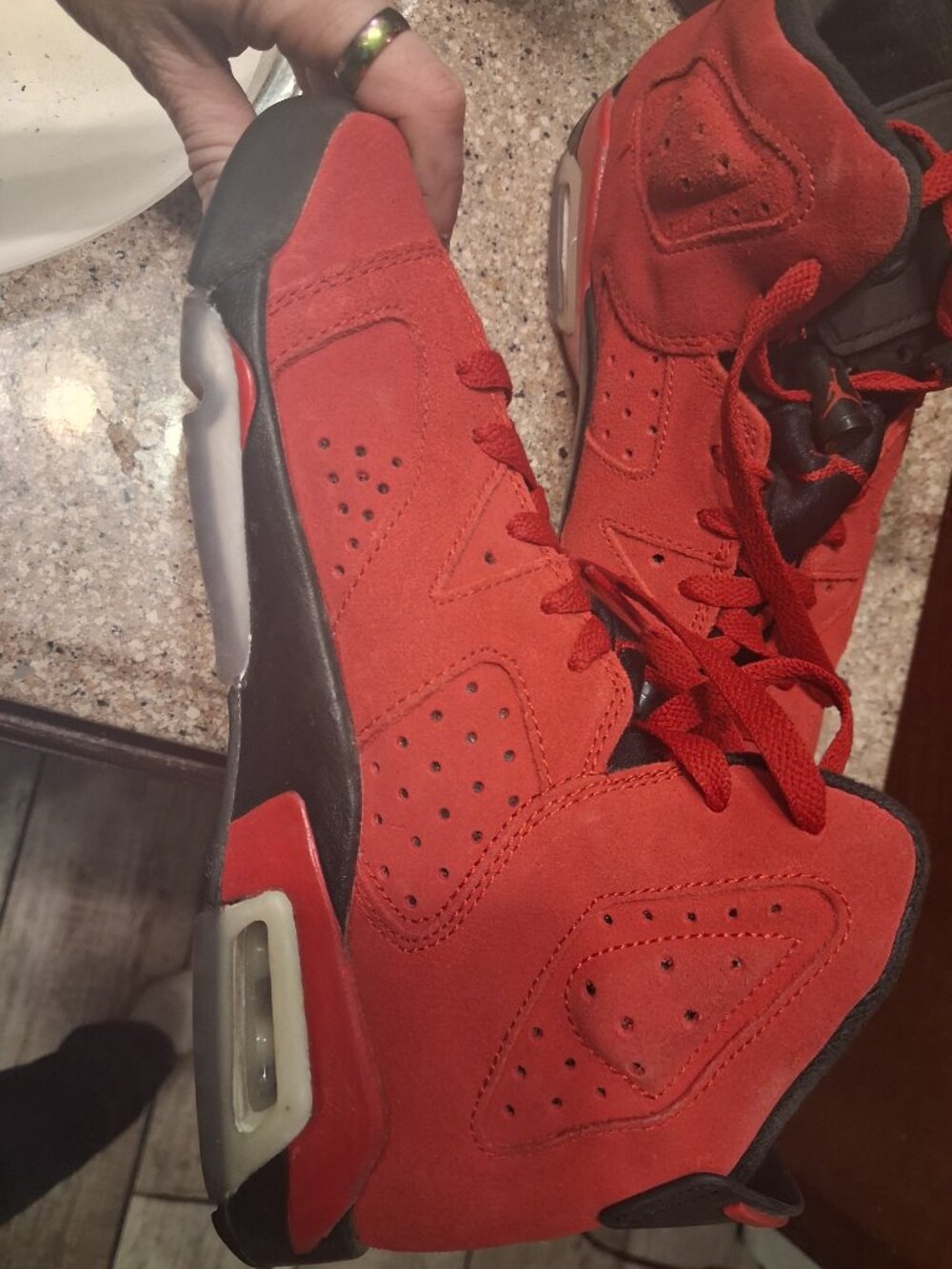 Air Jordan - Picture 3 of 4